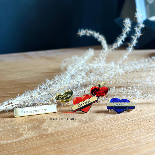Pin's | Pomme d'amour d'instit